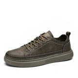 Tênis Masculino de Couro Venazzi VZ330