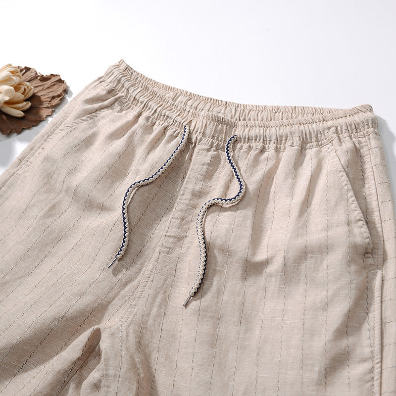 Bermuda de Linho Listrada Venazzi VZ503 em linho nobre com listras discretas e caimento leve para visual sofisticado.