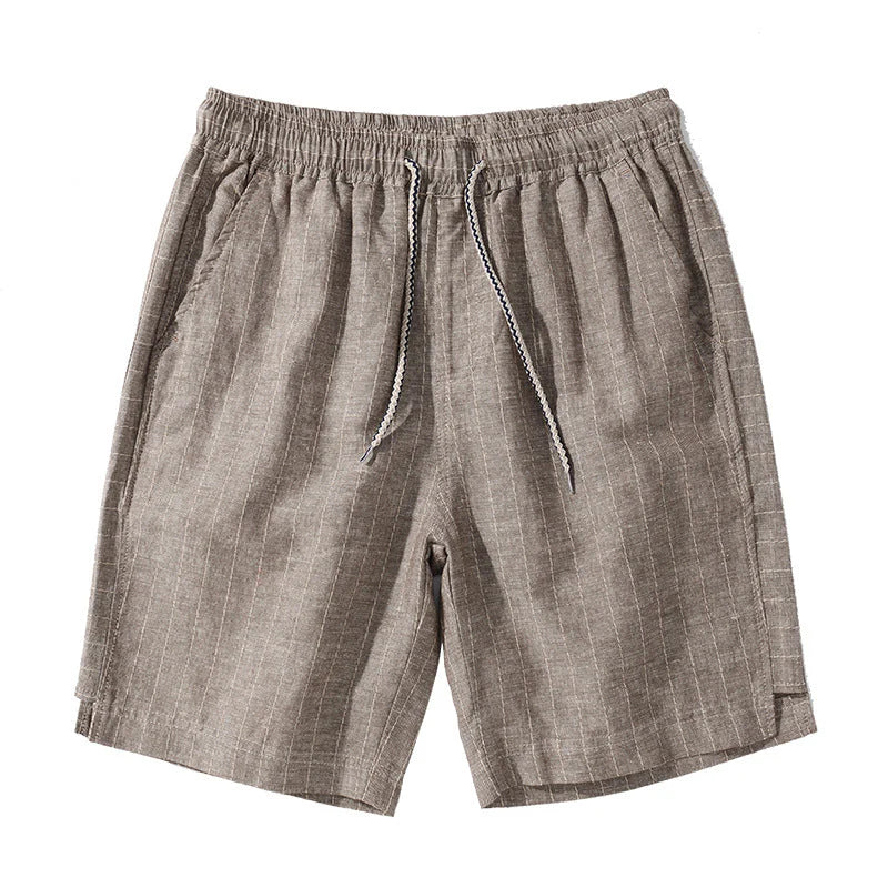 Bermuda de Linho Listrada Venazzi VZ503 em linho nobre com listras discretas e caimento leve para visual sofisticado.