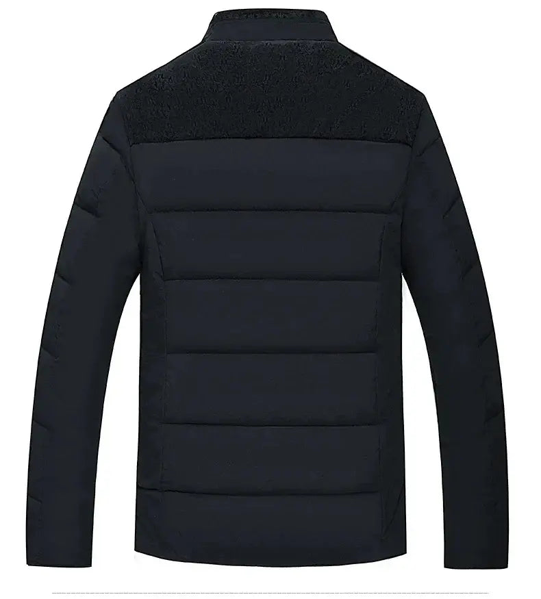 Jaqueta Puffer Masculina Grife Venazzi VZ148 com nylon resistente à água, enchimento leve e visual moderno para dias frios.