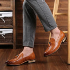 Mocassim Masculino de Couro Oxford Venazzi VZ307 em couro legítimo com palmilha macia e design sofisticado para uso casual ou moderno.